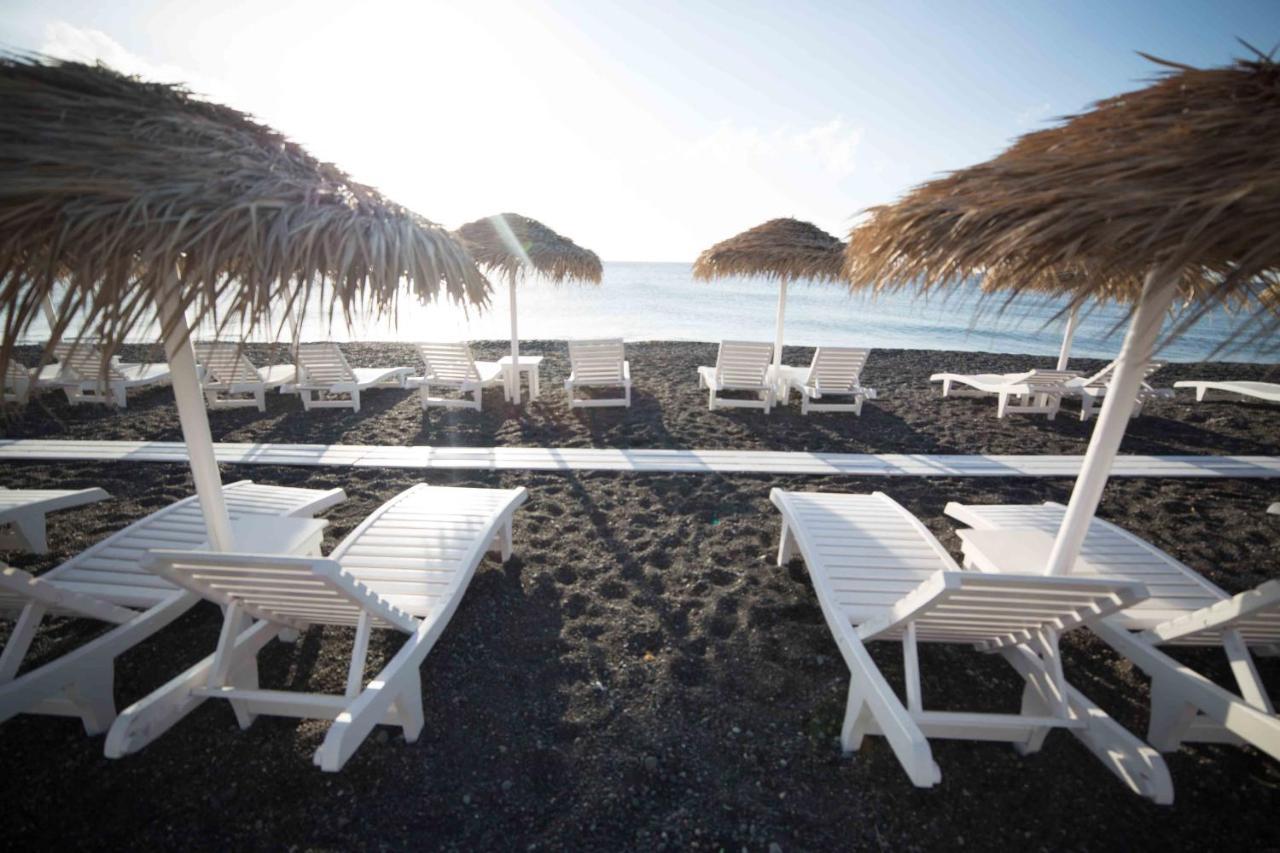 Hotel Seaside Breeze à Kamári Extérieur photo
