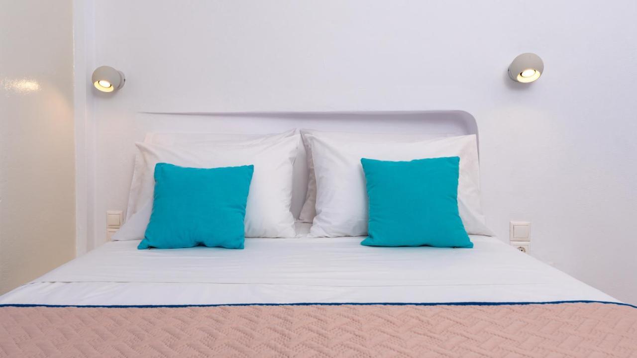 Hotel Seaside Breeze à Kamári Extérieur photo