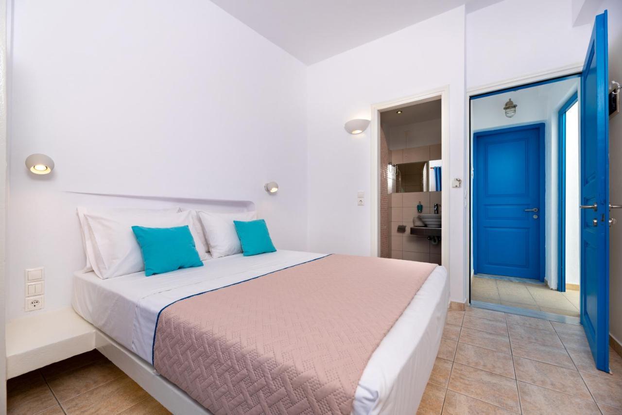 Hotel Seaside Breeze à Kamári Extérieur photo