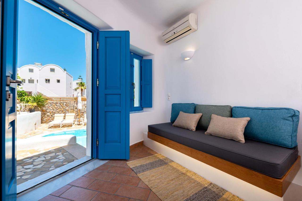 Hotel Seaside Breeze à Kamári Extérieur photo