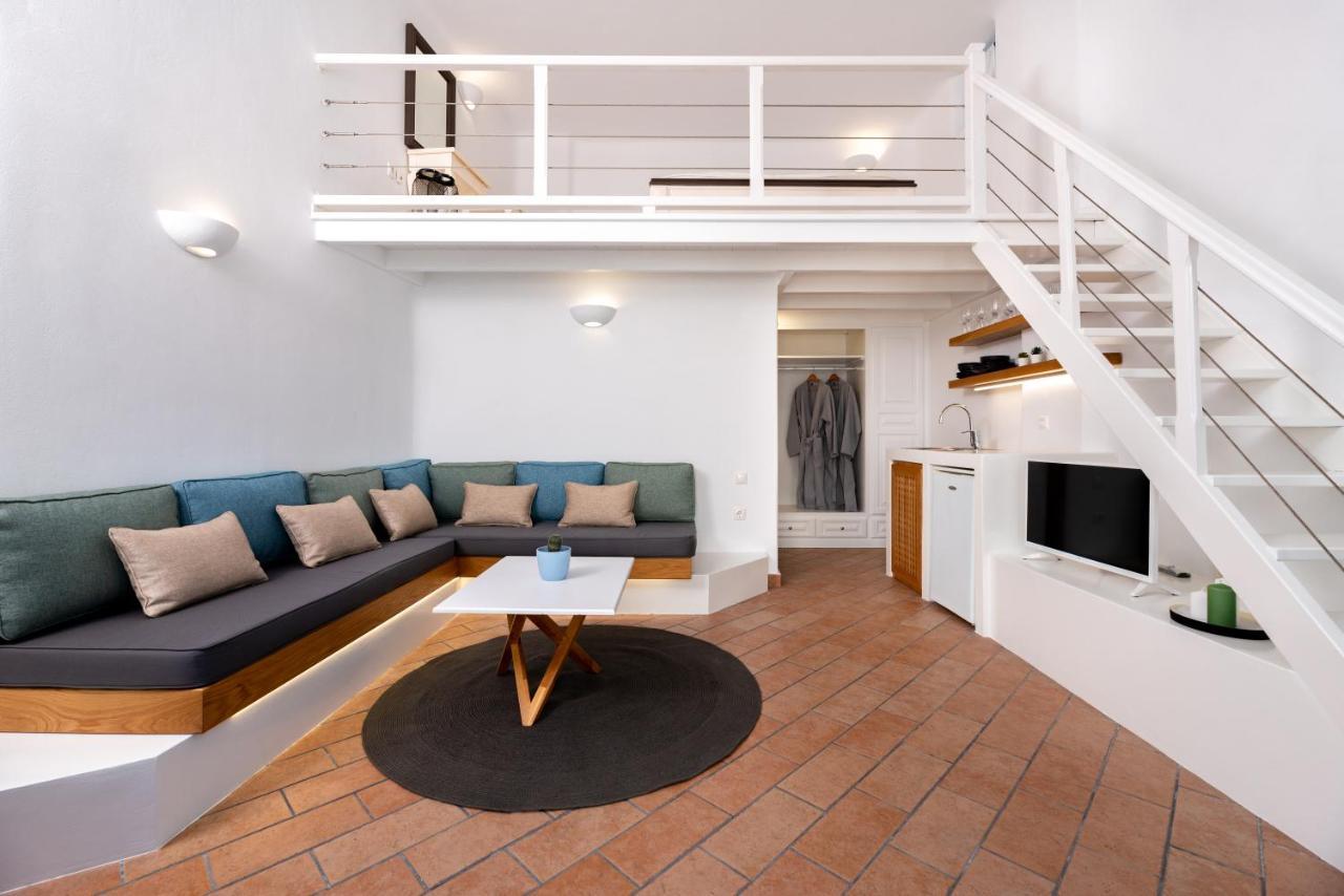 Hotel Seaside Breeze à Kamári Extérieur photo