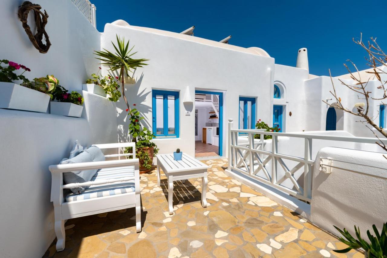 Hotel Seaside Breeze à Kamári Extérieur photo