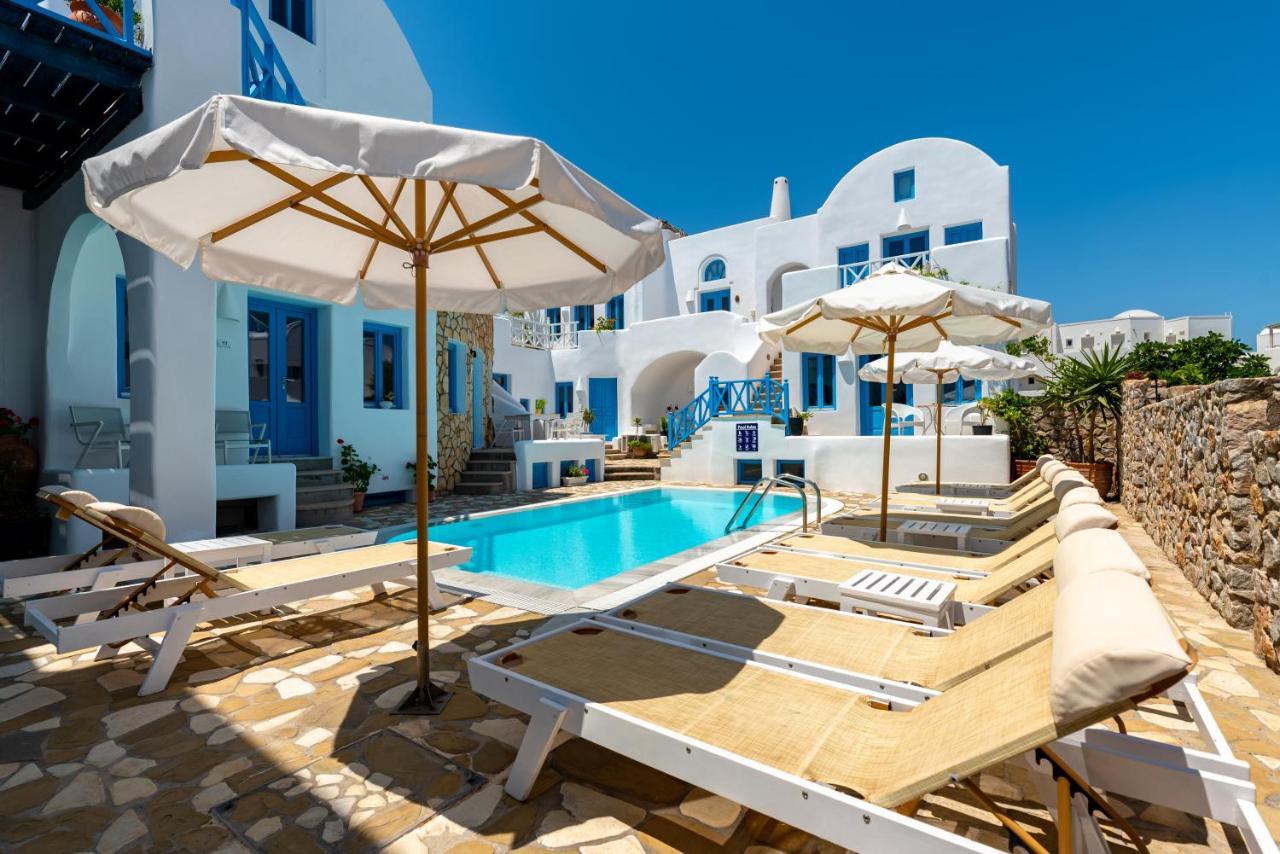 Hotel Seaside Breeze à Kamári Extérieur photo